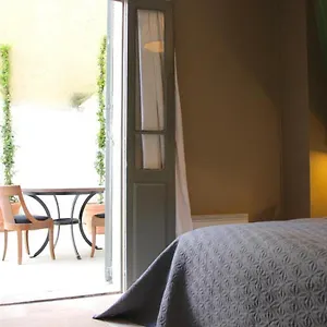  Apartment Les Cachettes France